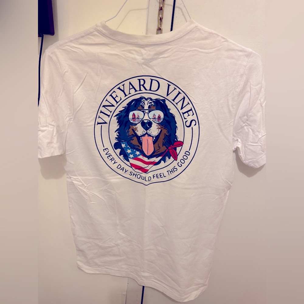 Vineyard Vines White American Flag Dog Tshirt